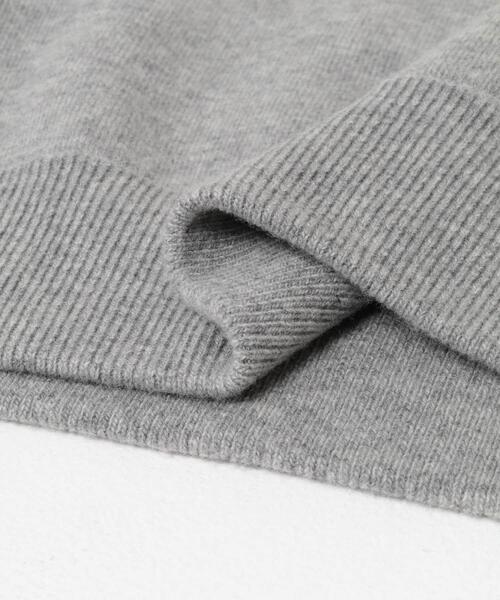 URBAN RESEARCH(アーバンリサーチ)の「ウールカシミヤVネックニットベスト(ニット/セーター・レディース・ブラック/グレー・FREE)」の12枚目の写真