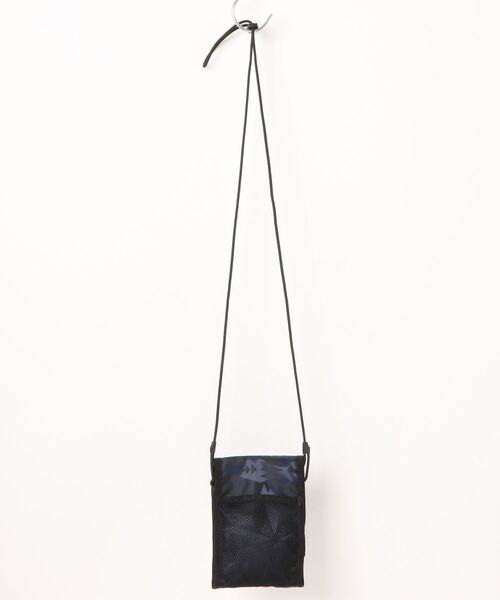 NEW ERA（ニューエラ）の「【NEW ERA/ニューエラ】NECK POUCH PENDLETON（ショルダーバッグ・メンズ・ブラック・FREE）」の2枚目の写真