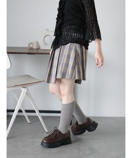 ehka sopo(エヘカソポ)の「アシメプリーツミニスカート(スカート・レディース・グレー/チャコールグレー/ベージュ・F)」の22枚目の写真
