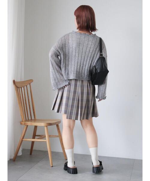 ehka sopo(エヘカソポ)の「アシメプリーツミニスカート(スカート・レディース・グレー/チャコールグレー/ベージュ・F)」の13枚目の写真