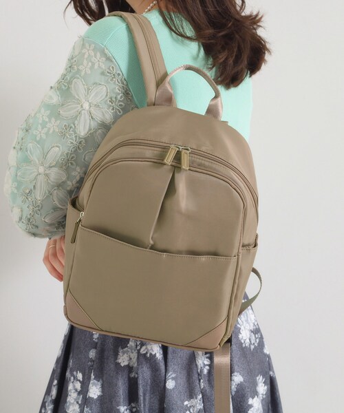 ITS'DEMO(イッツデモ)の「◆【9ポケット】アソートミニリュック(バックパック/リュック・レディース・ベージュ系その他4/ブラック/ブラウン系/グレー系・00)」の4枚目の写真