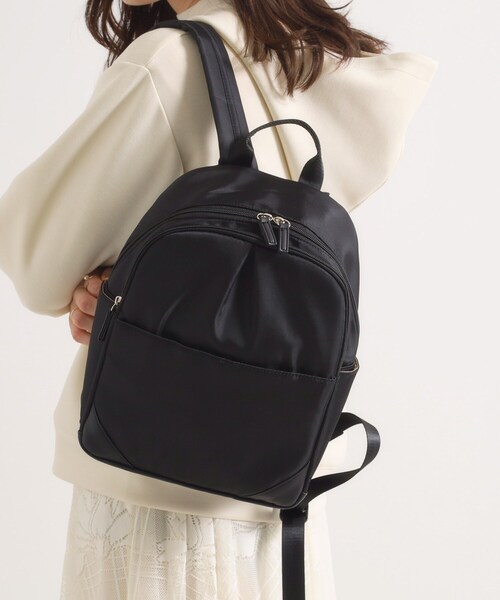 ITS'DEMO(イッツデモ)の「◆【9ポケット】アソートミニリュック(バックパック/リュック・レディース・ベージュ系その他4/ブラック/ブラウン系/グレー系・00)」の2枚目の写真