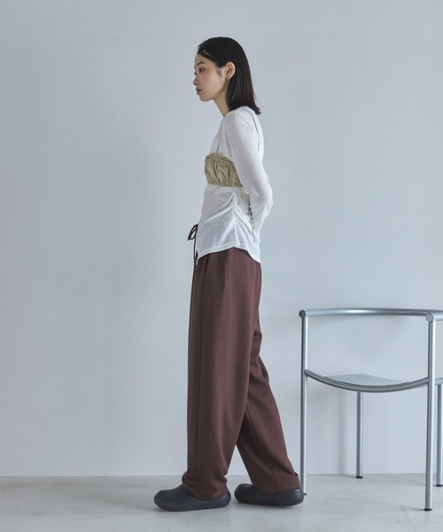 feepur(フェピュール)の「センタースリットシアーロンTee(Tシャツ/カットソー・レディース・ブラック/オフホワイト/ブラウン・MEDIUM)」の19枚目の写真