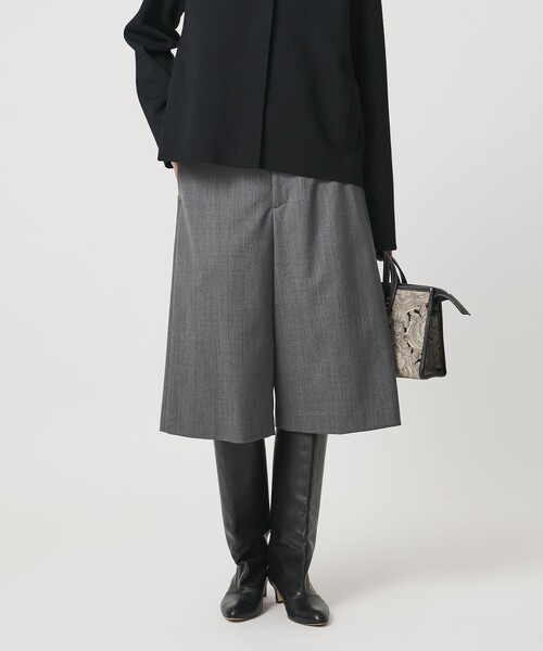 UNITED ARROWS（ユナイテッドアローズ）の「ギャバ ハーフパンツ（その他パンツ・レディース・ブラック/ダークグレー・36/38）」の3枚目の写真