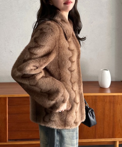 Eclat one（エクラワン）の「【Eclat one】フェイクファー 襟付き