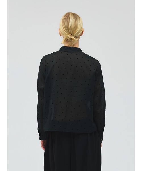 mizuiroind（ミズイロインド）の「mizuiro ind フロッキードットプリントシャツ（シャツ/ブラウス・レディース・オフホワイト/ネイビー/アイボリー/ブラック・FREE）」の12枚目の写真