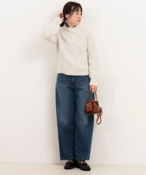 MICO COULIER（ミコクリエ）の「ラメホイルフレンチモックネックプルオーバーニット（ニット/セーター・レディース・ベージュ/ピンク/オフホワイト/サックスブルー・38）」の12枚目の写真