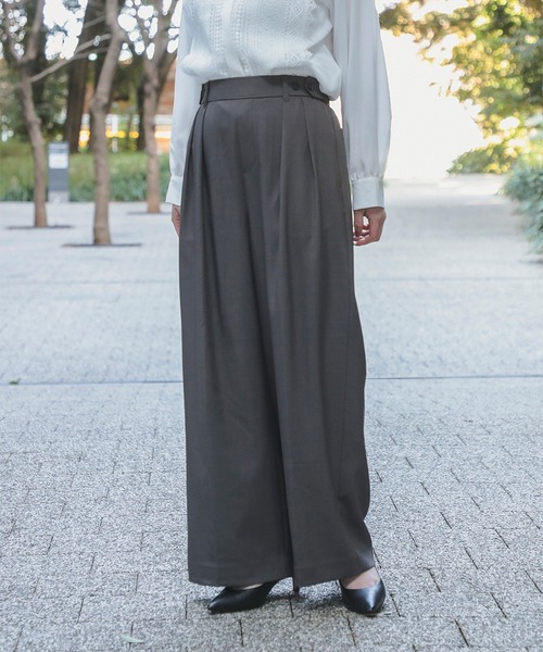 BEAMS HEART(ビームスハート)の「【セレモニー・ハレの日】アジャスト ワイドパンツ(セットアップ対応)(スラックス・レディース・グレー/ブラウン系その他2/ブラック・FREE)」の1枚目の写真