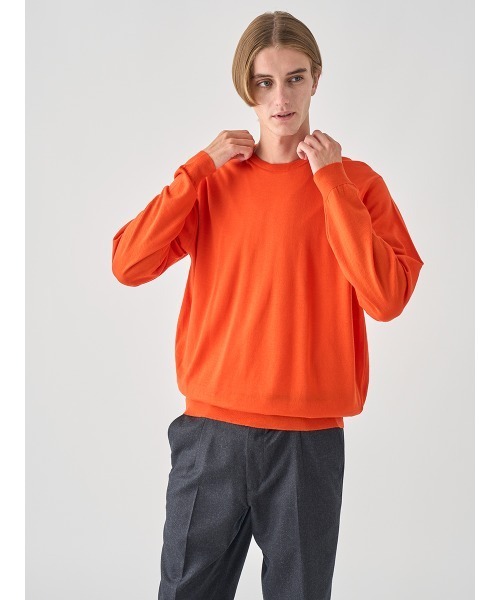 JOHN SMEDLEY（ジョンスメドレー）の「クルーネック長袖ニットプルオーバー（ニット/セーター・メンズ・ブルー系その他4/カーキ/ブラウン系その他/グレー系その他/ブラック/ブラウン系その他2/チャコールグレー/グレー/ブルー系その他/ダークグレー/グリーン/ベージュ系その他/ブラウン系その他3/レッド系その他/ホワイト/ダークネイビー/オレンジ・L/M/S/XL）」の19枚目の写真