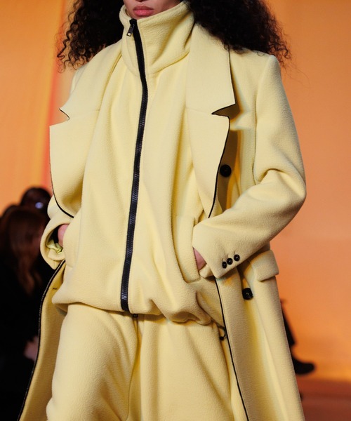 MSGM(エムエスジーエム)の「ハイネック テディフリースベスト(ブルゾン・レディース・ライトイエロー・38)」の9枚目の写真