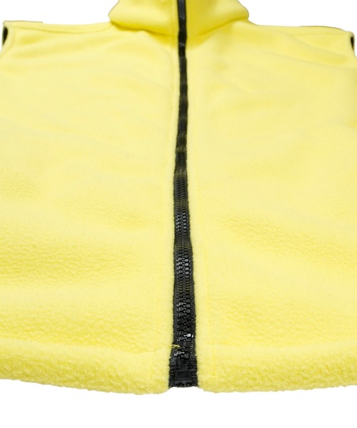 MSGM(エムエスジーエム)の「ハイネック テディフリースベスト(ブルゾン・レディース・ライトイエロー・38)」の5枚目の写真