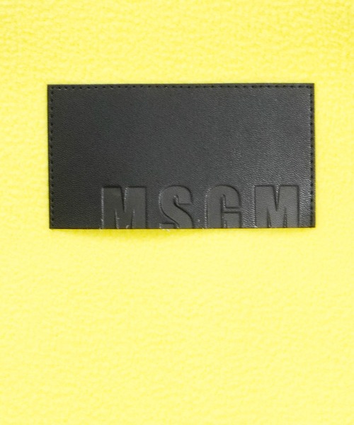 MSGM(エムエスジーエム)の「ハイネック テディフリースベスト(ブルゾン・レディース・ライトイエロー・38)」の6枚目の写真