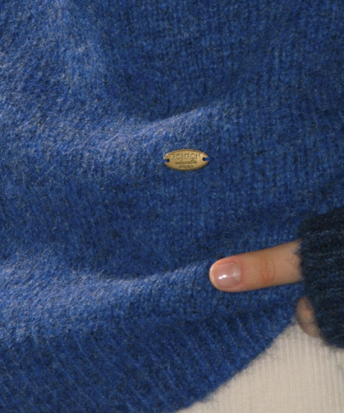 RONRON(ロンロン)の「WOOL RAGLAN KNIT BLUE NAVY(ニット/セーター・レディース・その他・FREE)」の3枚目の写真