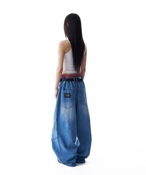 AAKAM（アーカム）の「Knee Pin-tuck Washed Denim Pants (Blue)（デニムパンツ・レディース・その他・1/2）」の6枚目の写真