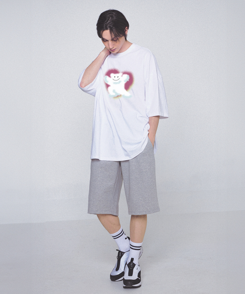GRAVER（グレーバー）の「[ユニセックス]スプレーベアビッグクラウドスマイル半袖Tシャツ_ホワイト（Tシャツ/カットソー・レディース・ホワイト・SMALL/MEDIUM/LARGE/X-LARGE）」の3枚目の写真