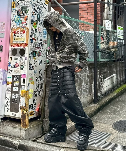 Never mind the XU（ネバーマインドザエックスユー）の「【Never mind the XU】camouflage zip up jacket / 【ネバーマインド ザ エックスユー】カモフラージュジップアップフードジャケット（ブルゾン・メンズ・グレー系カモフラージュ・M/L）」の5枚目の写真
