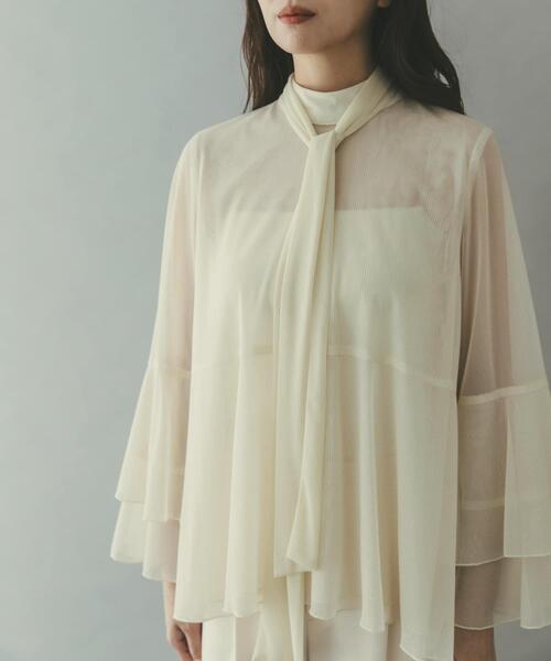 URBAN RESEARCH ROSSO WOMEN（アーバンリサーチ　ロッソ）の「シアーラメチュールフレアスリーブブラウス（シャツ/ブラウス・レディース・オフホワイト/ブラック・FREE）」の12枚目の写真