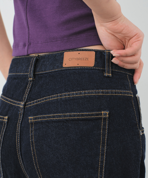 CITYBREEZE(シティブリーズ)の「セルビッジターンアップデニムパンツ_INDIGO(デニムパンツ・レディース・ダークブルー・LARGE/MEDIUM/SMALL)」の4枚目の写真