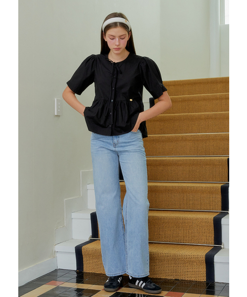 ANOETIC(アノエティック)の「NEW STRAIGHT DENIM PANTS_LIGHT BLUE(デニムパンツ・レディース・その他・MEDIUM/SMALL)」の4枚目の写真