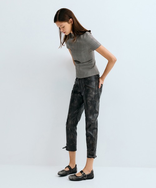 CHARLES & KEITH（チャールズ & キース）の「Louise ルーイ バックルストラップ メリージェーンスニーカー（スニーカー・レディース・グレー/ブラック・25.5cm/25cm/24.5cm/23.5cm/23cm/22.5cm）」の10枚目の写真