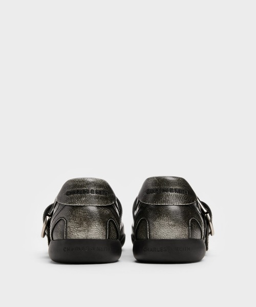 CHARLES & KEITH（チャールズ & キース）の「Louise ルーイ バックルストラップ メリージェーンスニーカー（スニーカー・レディース・グレー/ブラック・25.5cm/25cm/24.5cm/23.5cm/23cm/22.5cm）」の13枚目の写真