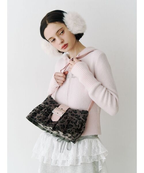 jouetie（ジュエティ）の「アニマルギャザーハンドバッグ（ハンドバッグ・レディース・アイボリー/ブラック・FREE）」の4枚目の写真