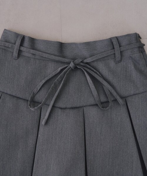 continuer de NICE CLAUP（コンティニューデナイスクラップ）の「【2026SS】リボン付プリーツスカパン（スカート・レディース・ブラック/チェック/トップグレー/オフホワイト・FREE）」の20枚目の写真