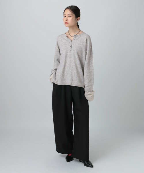 LEPSIM（レプシィム）の「12ゲージヘンリーレイヤープルオーバー　634165（ニット/セーター・レディース・グレー/チャコールグレー/ブラウン・FREE）」の6枚目の写真