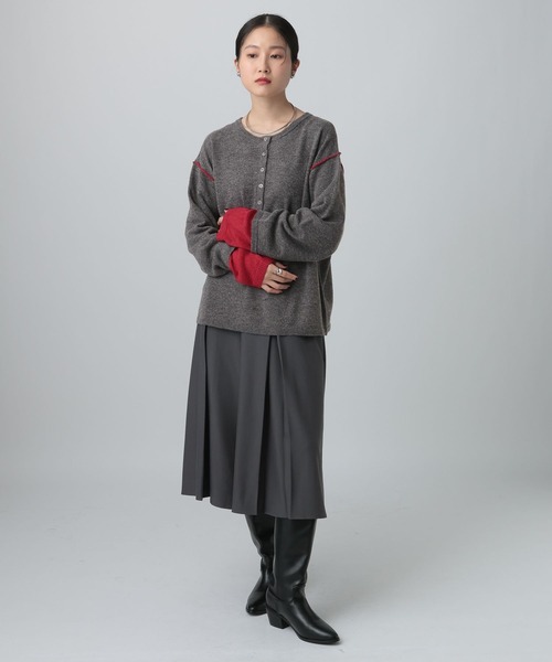 LEPSIM（レプシィム）の「12ゲージヘンリーレイヤープルオーバー　634165（ニット/セーター・レディース・グレー/チャコールグレー/ブラウン・FREE）」の13枚目の写真