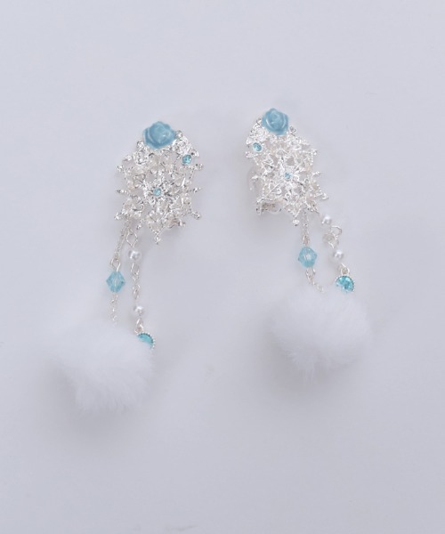 axes femme（アクシーズファム）の「雪薔薇モチーフ襟クリップ（その他雑貨・レディース・ゴールド/シルバー・FREE）」の8枚目の写真