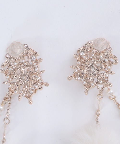 axes femme（アクシーズファム）の「雪薔薇モチーフ襟クリップ（その他雑貨・レディース・ゴールド/シルバー・FREE）」の6枚目の写真