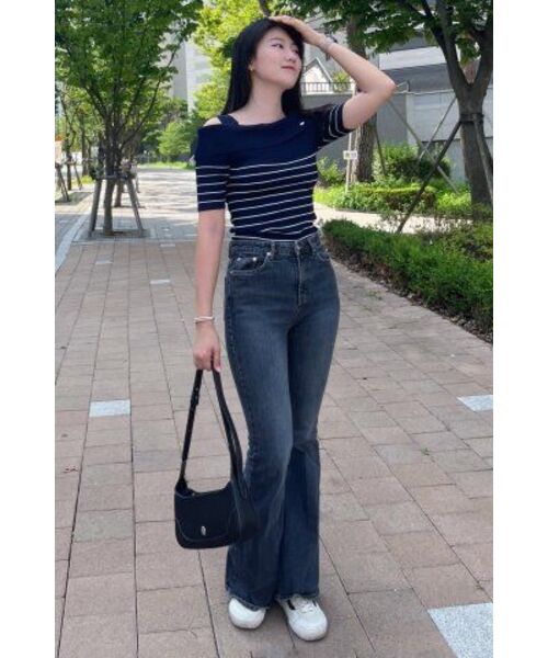ZEROSTREET（ゼロストリート）の「[3カラー] ロマンティックストライプオフショルダーニット（ニット/セーター・レディース・その他/ネイビー/ピンク・S/M/MEDIUM/SMALL）」の9枚目の写真
