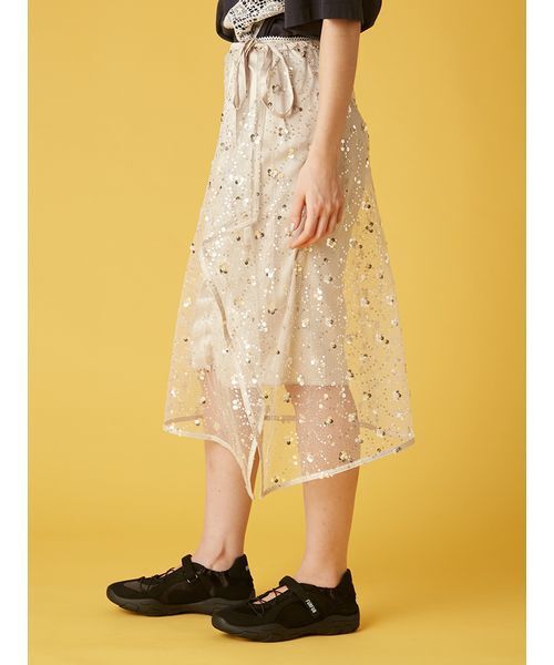FURFUR（ファーファー）の「スパンコールラップスカート（スカート・レディース・シルバー/ブラック/ホワイト・F）」の12枚目の写真
