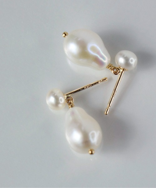 anq.(アンク)の「「anq.」K10/K14GF・淡水パールスイング ポストピアス(ピアス(両耳用)・レディース・ホワイト・ONE SIZE)」の3枚目の写真