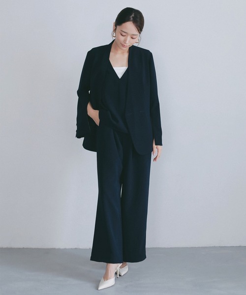 AJUGA.（アジュガ）の「イージーストレートワイドパンツ【セレモニー/オケージョン】（その他パンツ・レディース・ブラック/ネイビー・M/S）」の2枚目の写真