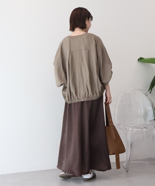 AMERICAN HOLIC（アメリカンホリック）の「【UVカット+接触冷感】Vネックドルマンブルゾン（その他アウター・レディース・ブラック/モカ/ライトベージュ・M/L）」の6枚目の写真