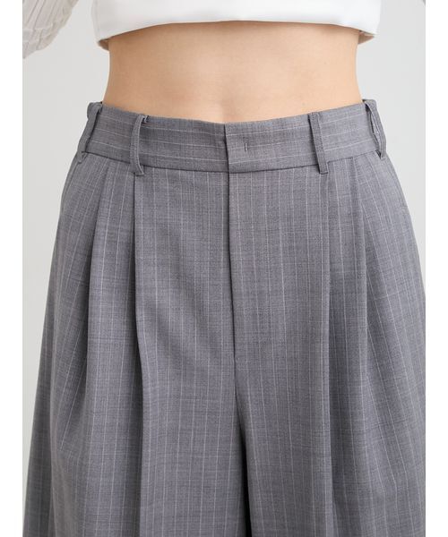 MIESROHE（ミースロエ）の「ウーステッドハーフパンツ（その他パンツ・レディース・ライトベージュ/ストライプ・1/0）」の9枚目の写真