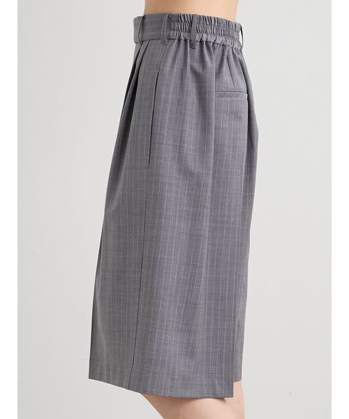 MIESROHE（ミースロエ）の「ウーステッドハーフパンツ（その他パンツ・レディース・ライトベージュ/ストライプ・1/0）」の17枚目の写真