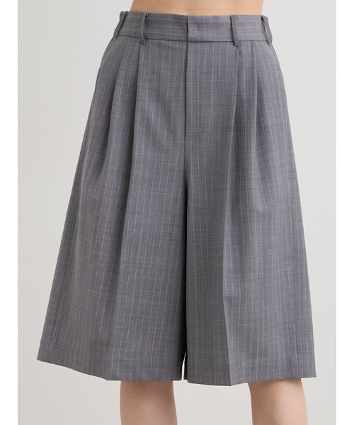 MIESROHE（ミースロエ）の「ウーステッドハーフパンツ（その他パンツ・レディース・ライトベージュ/ストライプ・1/0）」の20枚目の写真