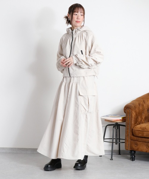 cepo（セポ）の「〈セットアップ対応〉撥水・UV・ウォッシャブル 前後2way グログランロングスカート（スカート・レディース・ベージュ/ブラック/グレー・M）」の3枚目の写真