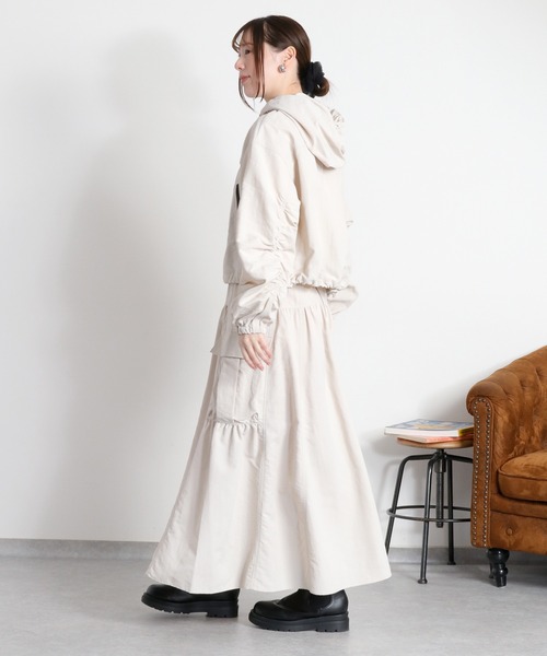 cepo（セポ）の「〈セットアップ対応〉撥水・UV・ウォッシャブル 前後2way グログランロングスカート（スカート・レディース・ベージュ/ブラック/グレー・M）」の13枚目の写真