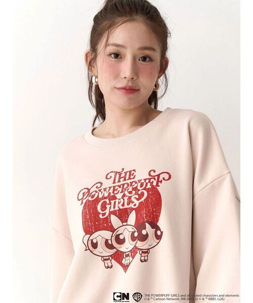 CALNAMUR（カルナムール）の「【パワーパフ ガールズ】big裏?プルオーバー（スウェット・レディース・ブラック/ベビーピンク・FREE）」の3枚目の写真