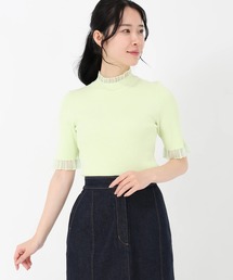 STRAWBERRY-FIELDS（ストロベリーフィールズ）の「【元宝塚トップ娘役 舞空瞳さん着用】エレナストレッチ_シアーフリルネック5分袖ニット（ニット/セーター）」