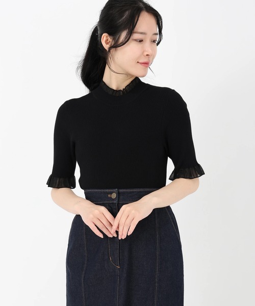 STRAWBERRY-FIELDS（ストロベリーフィールズ）の「エレナストレッチ_シアーフリルネック5分袖ニット（ニット/セーター・レディース・ブラック×ホワイト/ブラック/オフホワイト/ミント・2）」の3枚目の写真