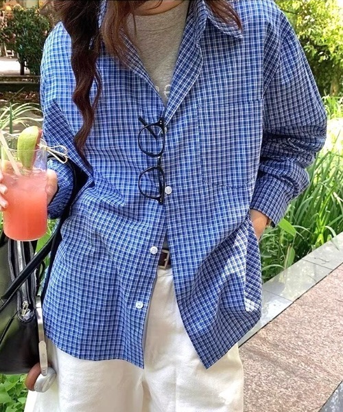 SHEENA(シーナ)の「ワンポケットチェックシャツ(シャツ/ブラウス・レディース・ブルー・M)」の19枚目の写真
