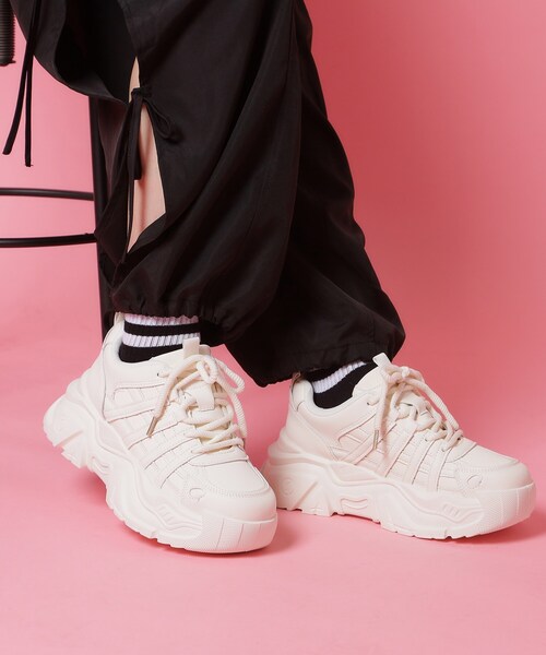 cs T&P(シーエスティーアンドピー)の「厚底スニーカー(スニーカー・レディース・アイボリー/ブラック・M/S/LL/L)」の5枚目の写真