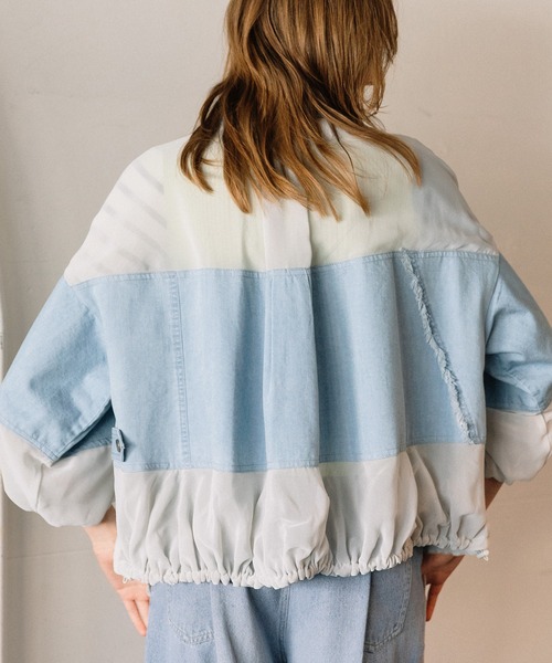 AULA AILA（アウラアイラ）の「デニムコンビネーションブルゾン（ブルゾン・レディース・ベージュ/ライトブルー/ブラック・0）」の18枚目の写真