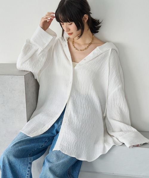 meilmada（メイルマダ）の「フード付きオーバーサイズシャツ（シャツ/ブラウス・レディース・ブラック/ホワイト・FREE）」の9枚目の写真