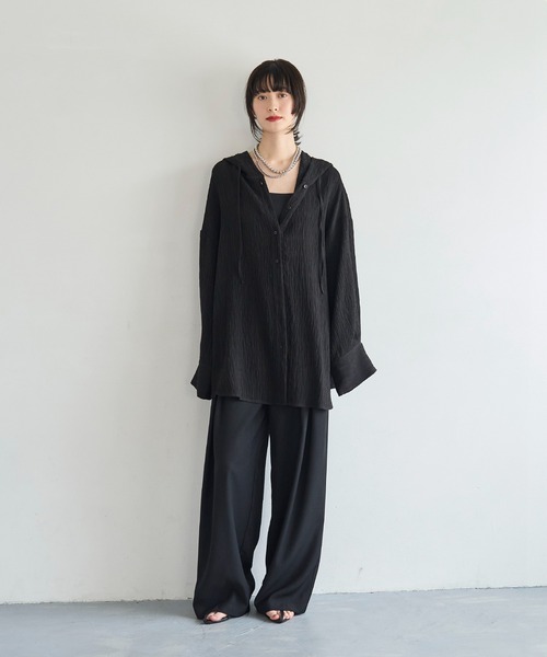 meilmada（メイルマダ）の「フード付きオーバーサイズシャツ（シャツ/ブラウス・レディース・ブラック/ホワイト・FREE）」の16枚目の写真