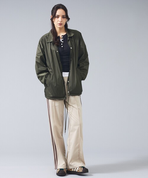 TAION(タイオン)の「【TAION / タイオン】 NON DOWN BASIC REVERSIBLE COACH JAKET /ノンダウン ベーシック リバーシブル コーチジャケット/ユニセックス 【WEB限定】(ブルゾン・メンズ・カーキ/ブラック/その他1・M/L/XL)」の5枚目の写真